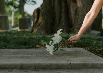 Psihoterapia presupune un proces de doliu